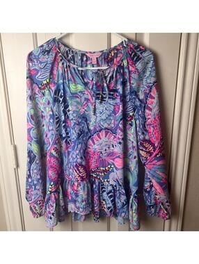 Lilly Pulitzer Tensley Top #2829 Fantasy Garden Print Size MED Vibrant Resort